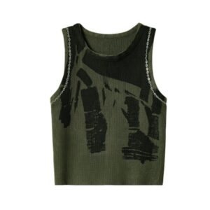 Trendy Chain Graphic Tank